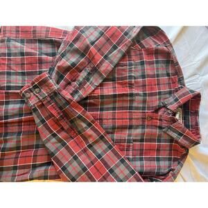 Duluth Trading Shirt Mens L Large Navy Plaid Flannel Western Chest Pocket